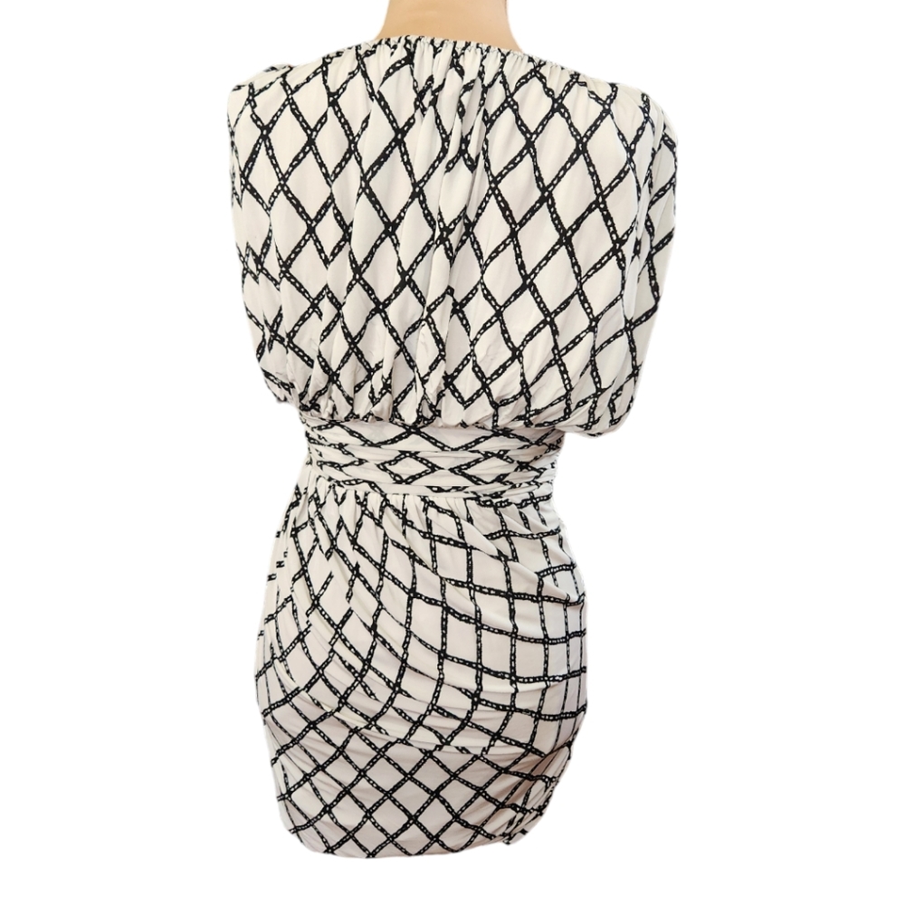 TRACY REESE Black & White Geometric Blouson Mini Dress - Size S - Picture 7 of 11